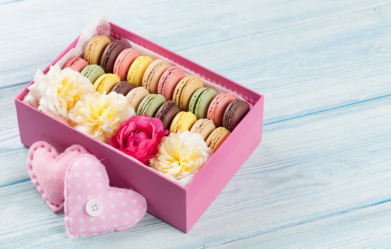 Фото обои цветы, подарок, colorful, wood, pink, flowers, hearts, with love