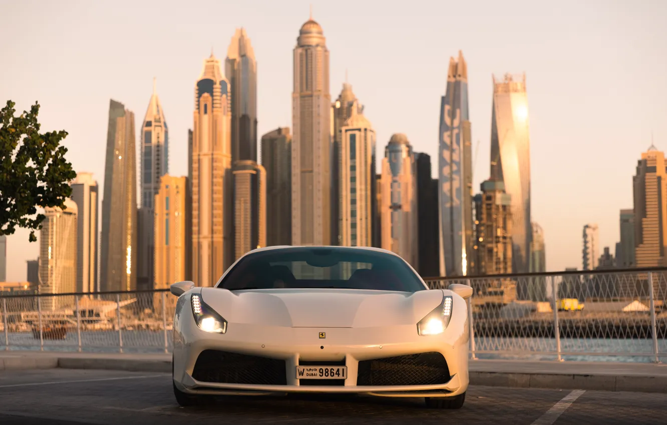 Ferrari f8 Dubai