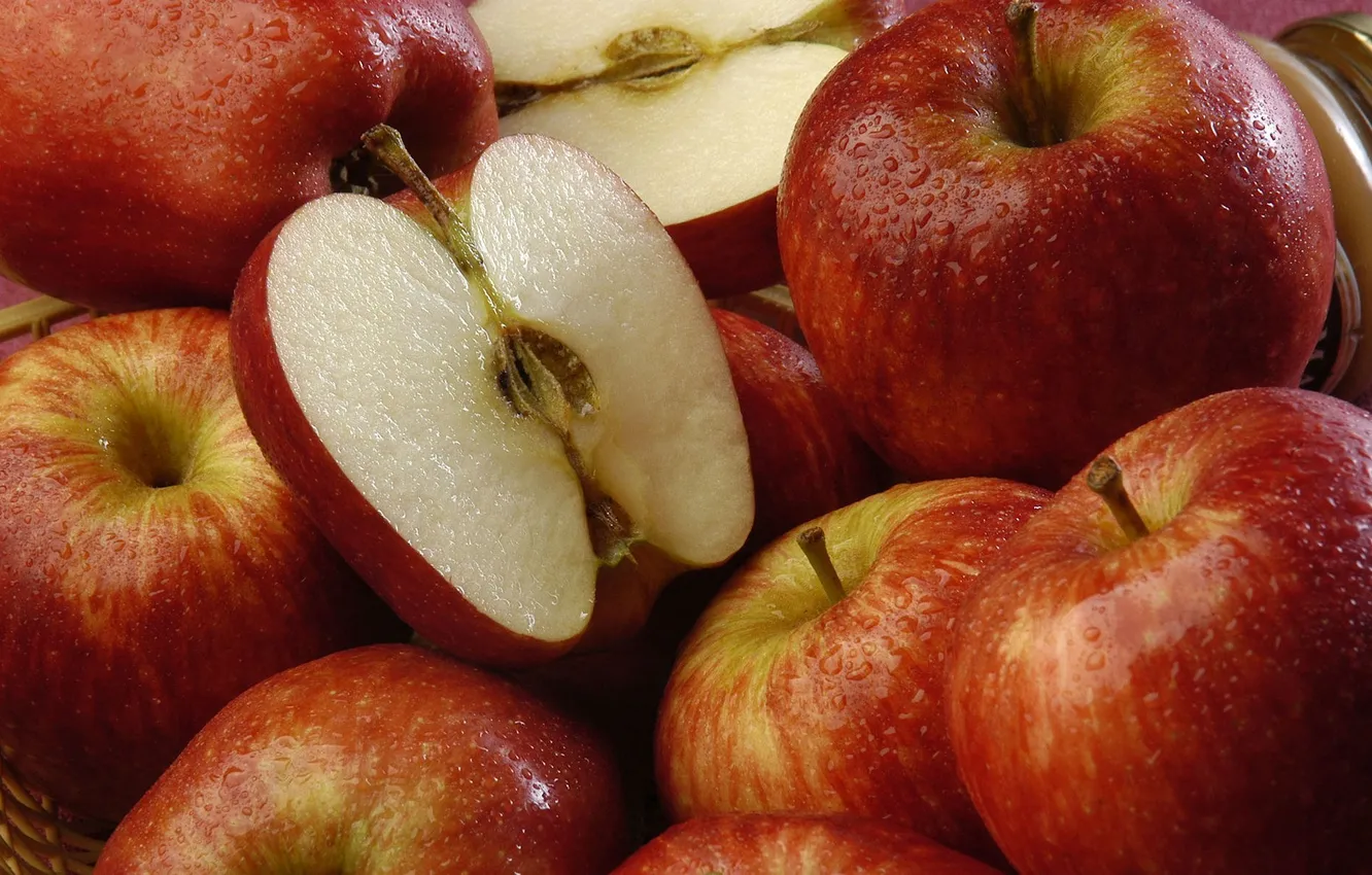 Фото обои капельки, яблоки, сочный