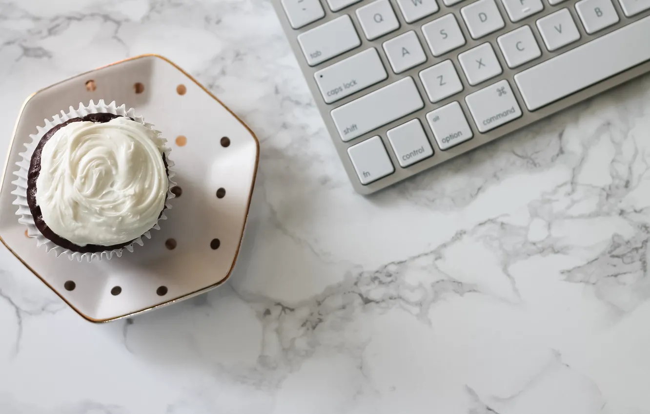 Фото обои клавиатура, cupcake, кекс, keyboard, marble