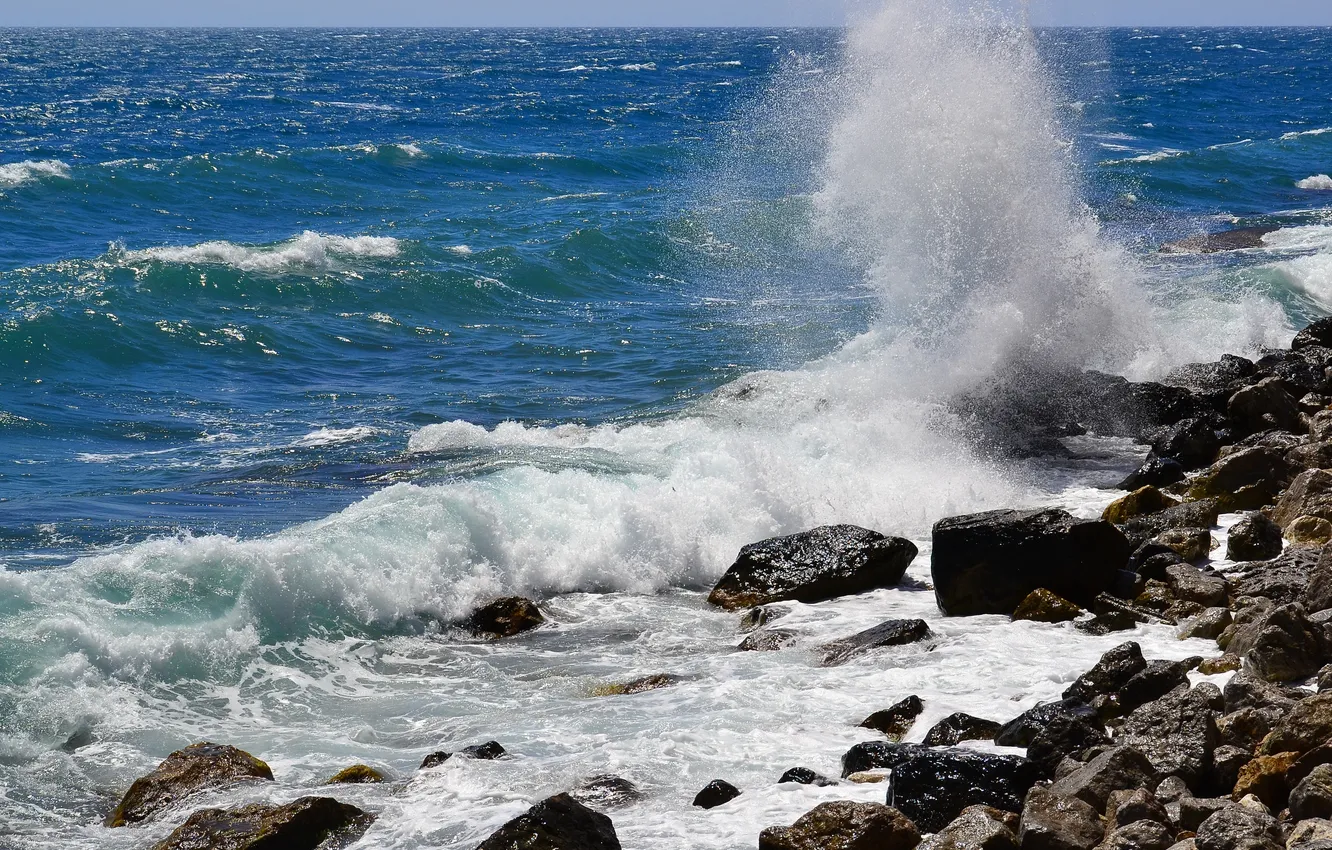 Фото обои море, волны, камни