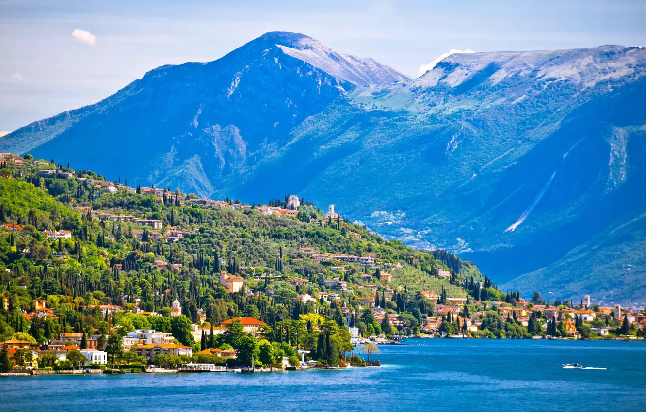Фото обои горы, озеро, Альпы, Италия, Gardone Riviera, Гарда, Гардоне-Ривьера