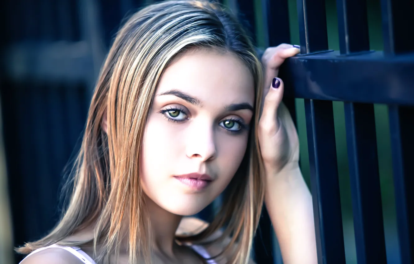 Фото обои взгляд, портрет, губки, ретушь, Jess Fence