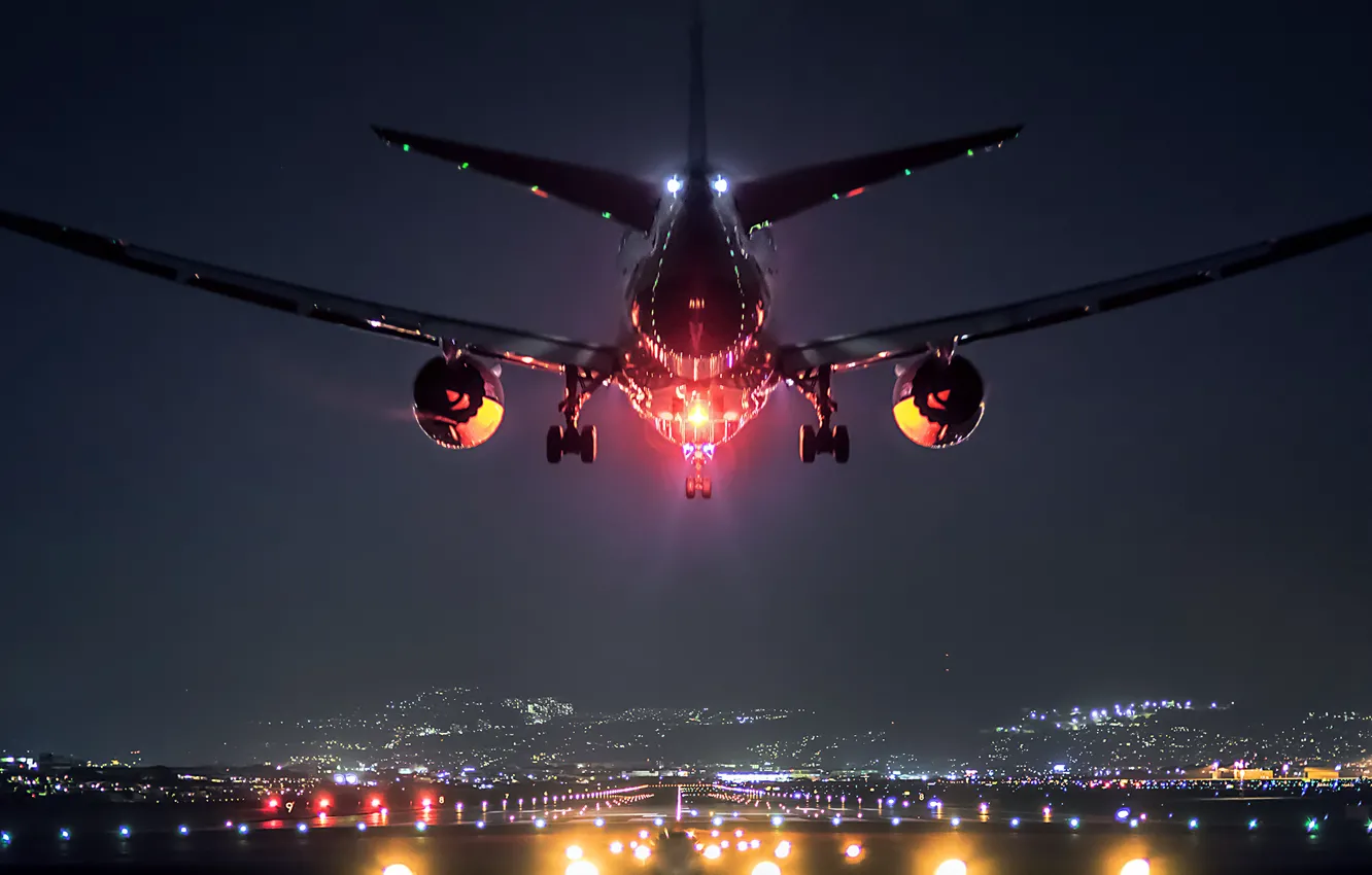 Фото обои пейзаж, огни, самолет, Япония, аэропорт, Осака, Boeing 787