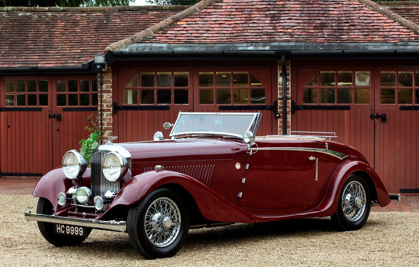 Фото обои красный, дом, кабриолет, bentley312