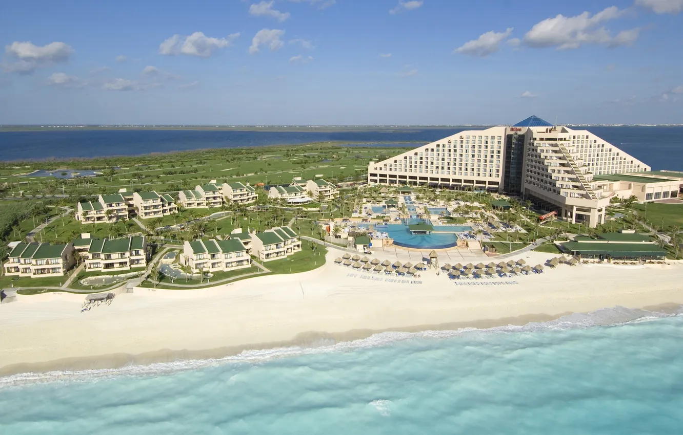 Фото обои песок, пляж, небо, отель, mexico, cancun