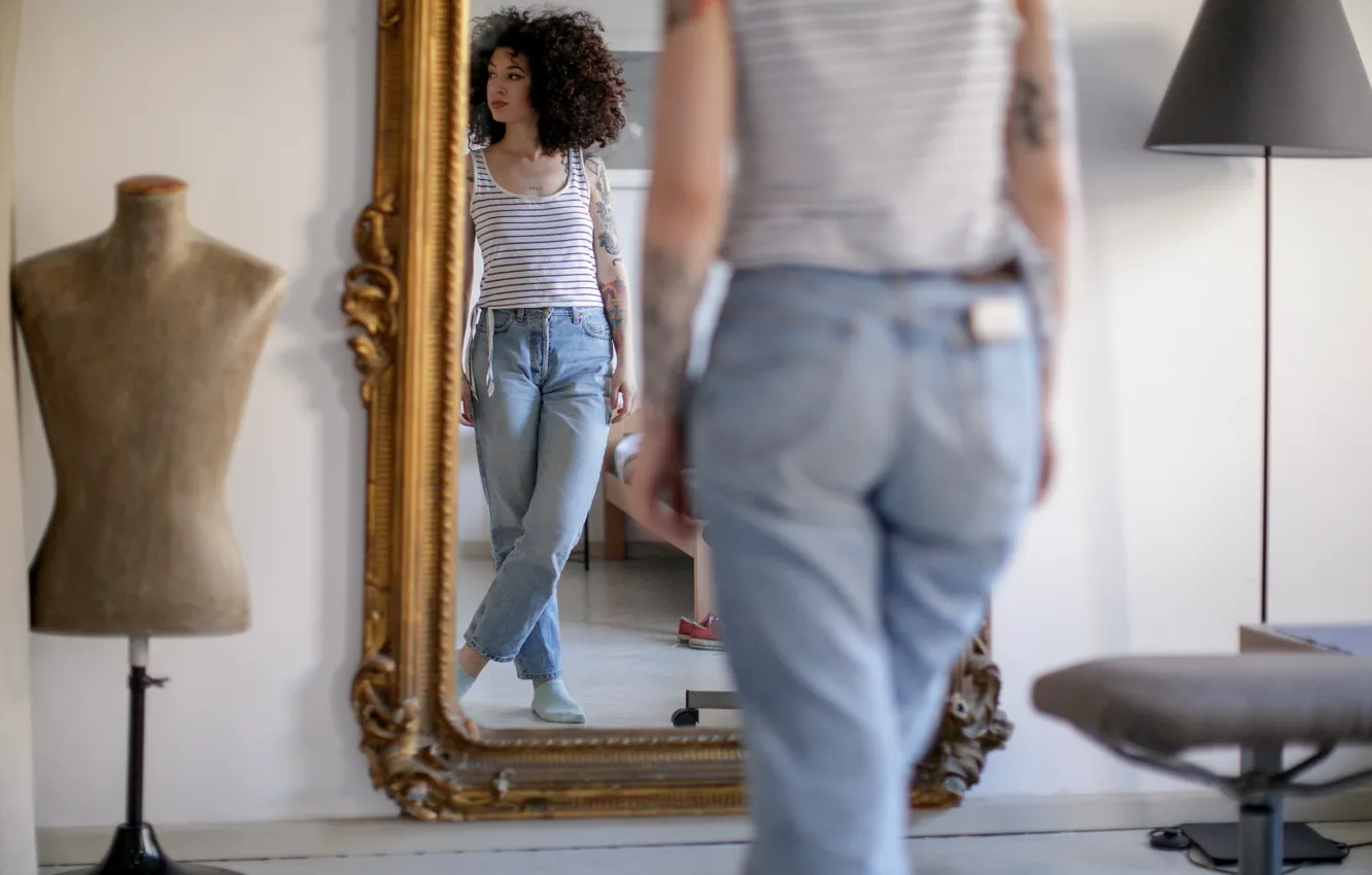 Фото обои Отражение, Девушка, Джинсы, Волосы, Зеркало, Татуировки, Mirror, Tattoos