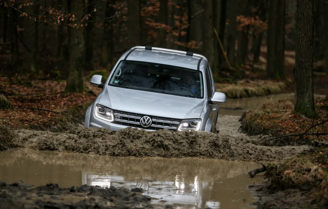 Фото обои вода, волна, Volkswagen, грязь, пикап, Amarok, Highline, канава