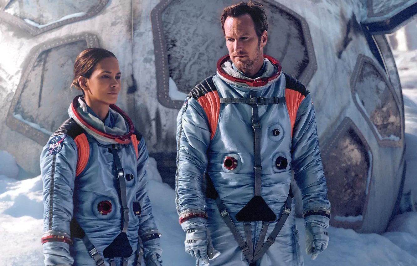 Фото обои Двое, Halle Berry, Patrick Wilson, Хэлли Берри, Патрик Уилсон, 2022, Moonfall, Падение Луны