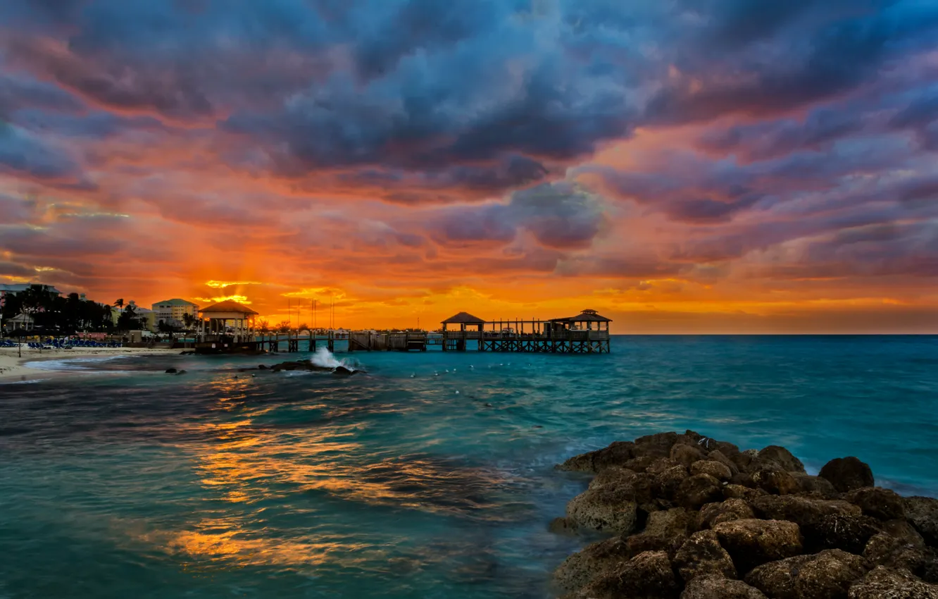 Фото обои море, пляж, тропики, камни, рассвет, причал, Bahamas, Nassau
