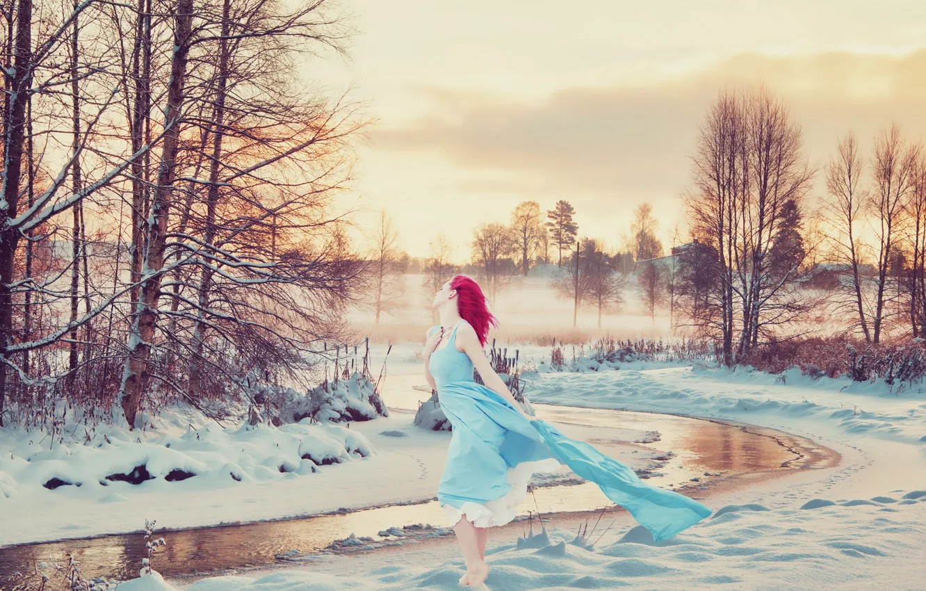 Фото обои зима, девушка, река