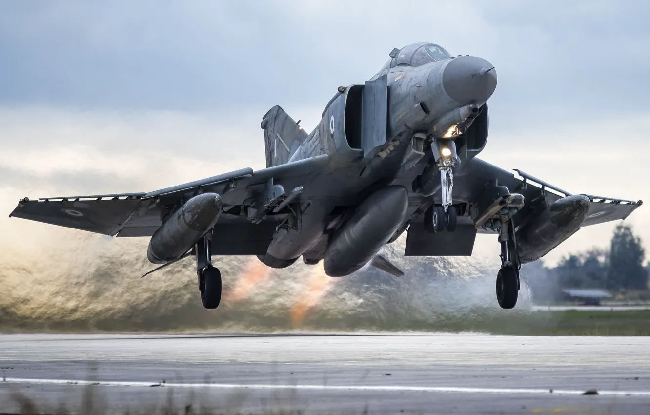 Фото обои Истребитель, Форсаж, Взлет, F-4 Phantom II, Шасси, McDonnell Douglas F-4 Phantom II, ВВС Греции, Hellenic …