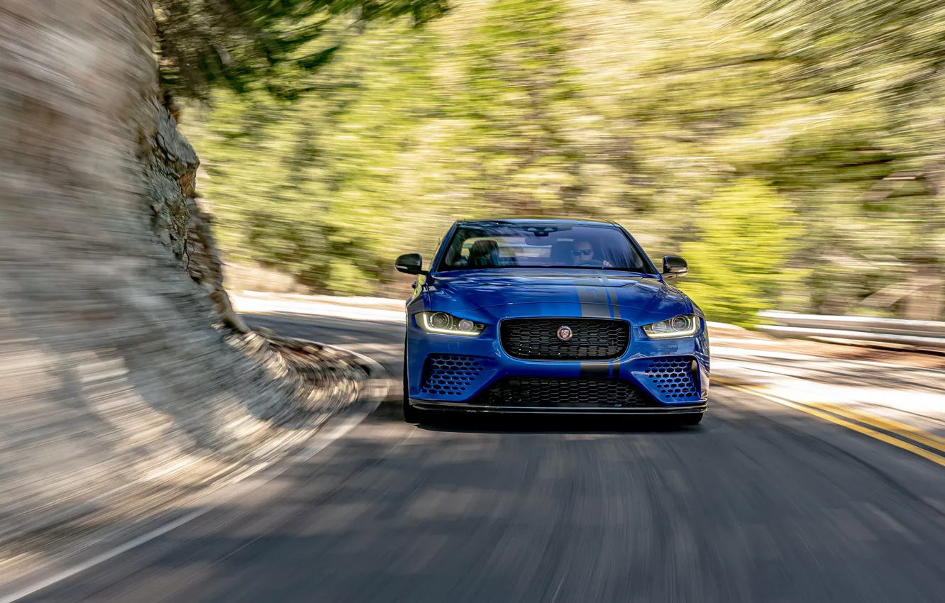 Фото обои Jaguar, Дорога, Скорость, Фары, 2018, Jaguar XE SV Project 8, Jaguar XE