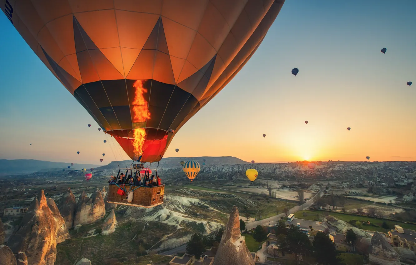 Фото обои полет, горы, воздушный шар, Турция