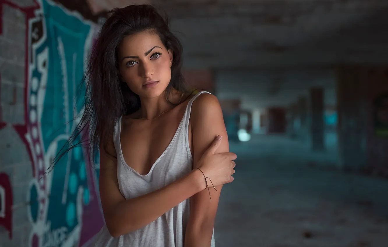Фото обои майка, губки, кареглазая, Sara, Jose Antonio Roman