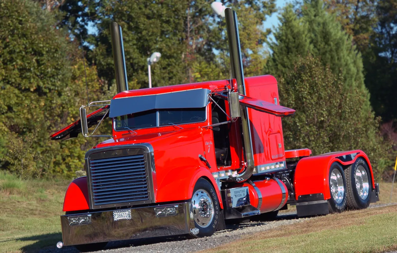 Фото обои custom, classic, truck, freightliner, big rig