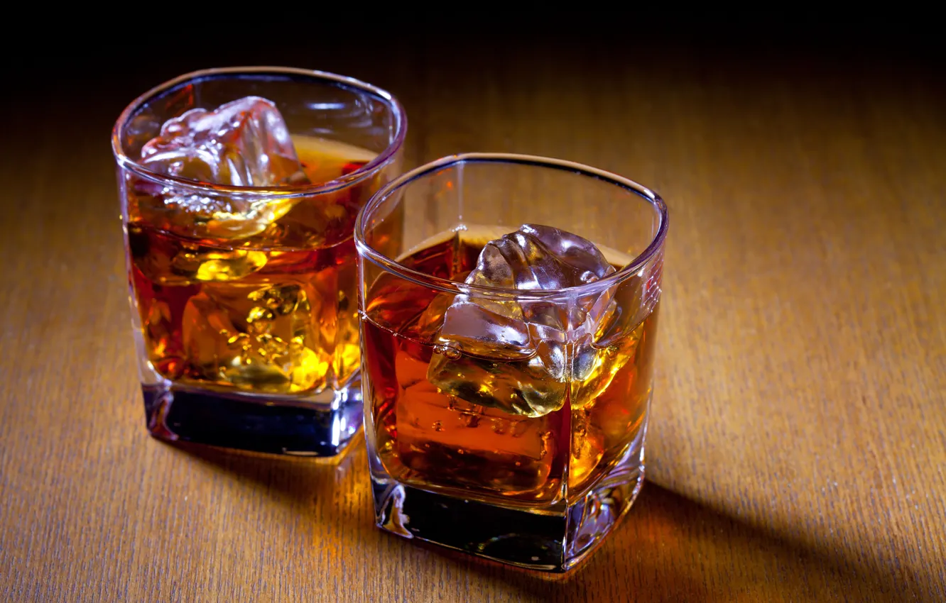 Фото обои лед, алкоголь, стаканы, виски, скотч, крепкий, хайбол