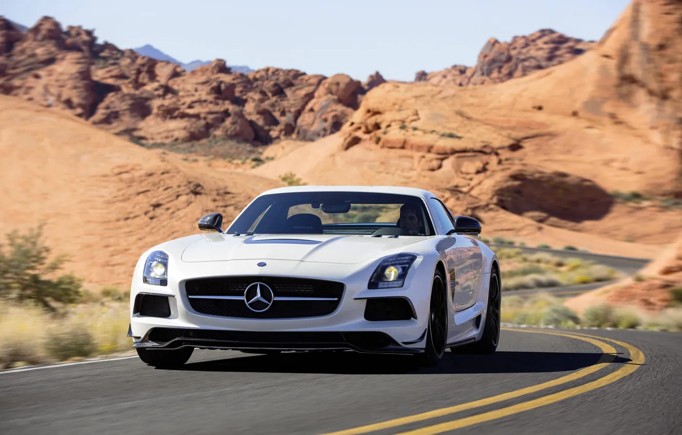 Фото обои Mercedes-Benz, Белый, Пустыня, Машина, Мерседес, AMG, Black, SLS