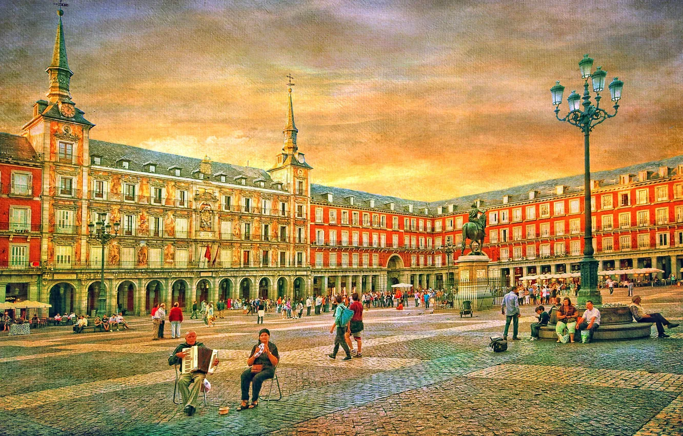 Фото обои небо, люди, дома, площадь, памятник, Испания