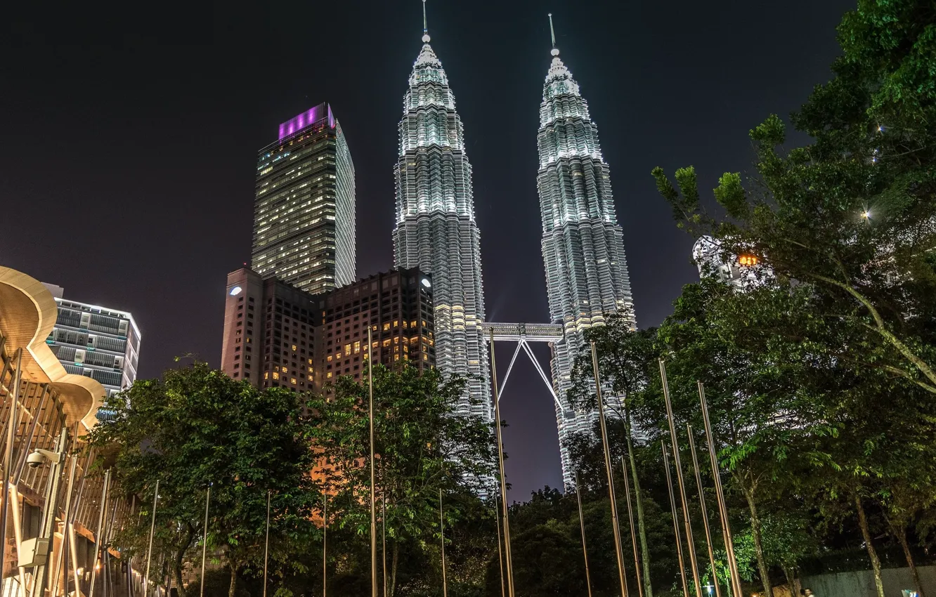 Фото обои ночь, башни, Малайзия, Куала-Лумпур