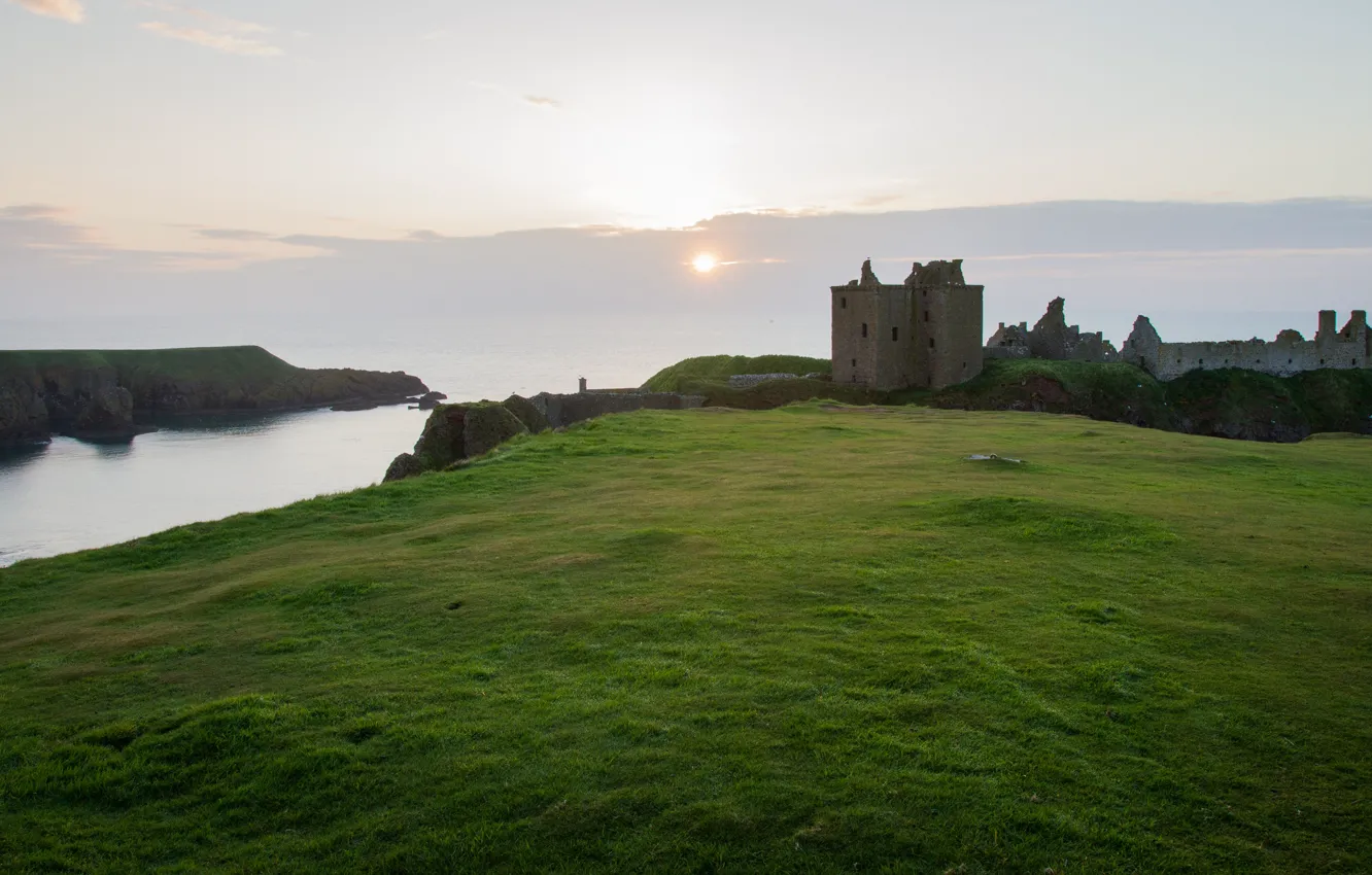 Фото обои замок, берег, утро, водоем
