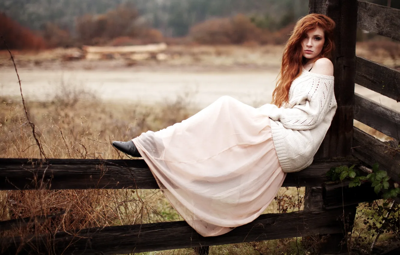 Фото обои девушка, забор, нстроение