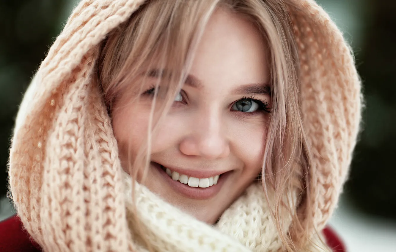 Фото обои зима, улыбка, губки, зубки, Maks Orlovskii