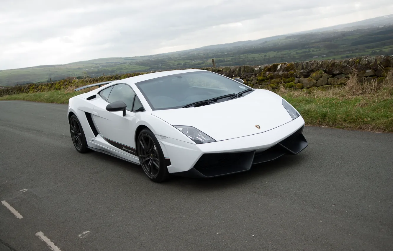 Фото обои белый, небо, white, lamborghini, вид спереди, ламборгини, lp570-4, линия горизонта