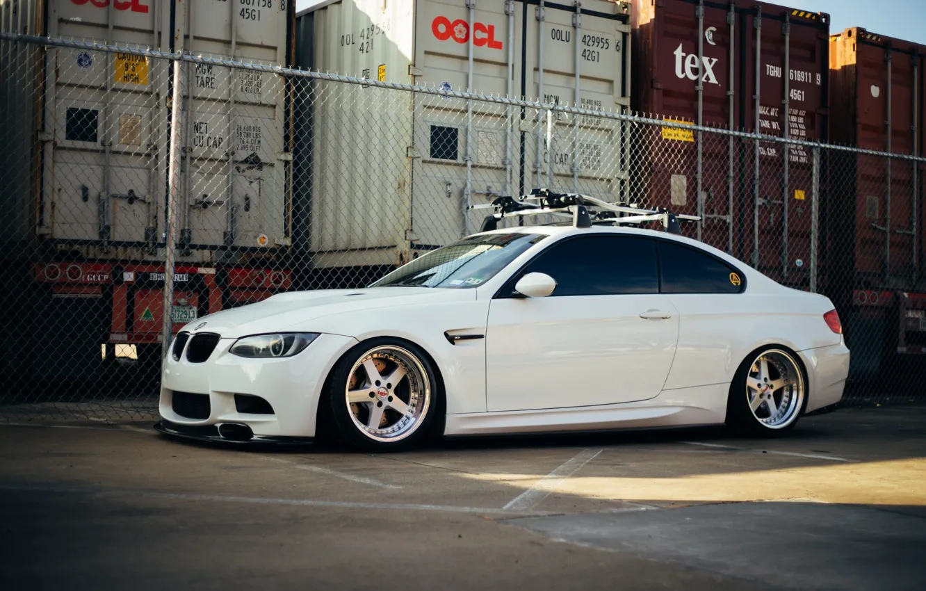 Фото обои bmw, white, tuning, power, germany, low, e92, stance