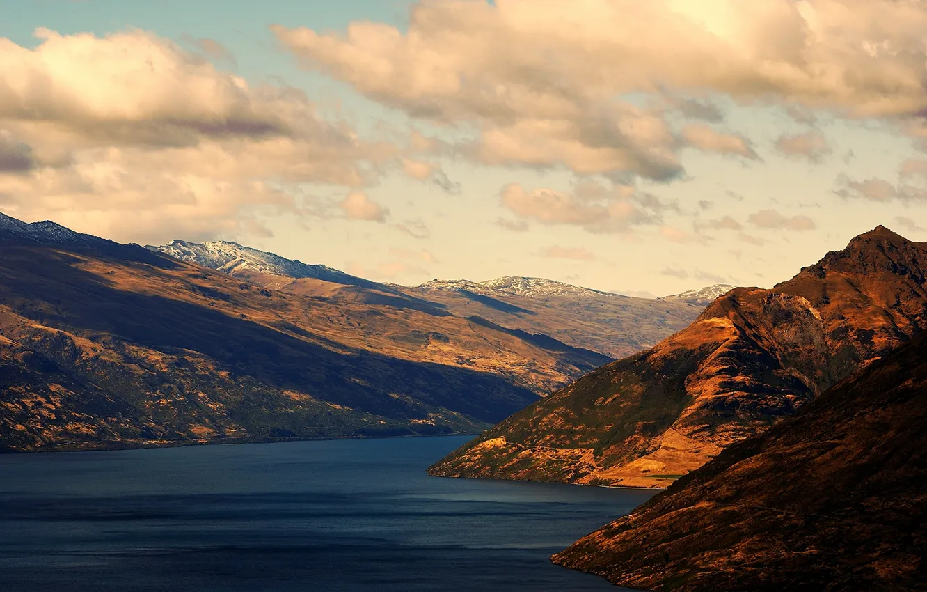 Фото обои вода, горы, река, холмы, вид