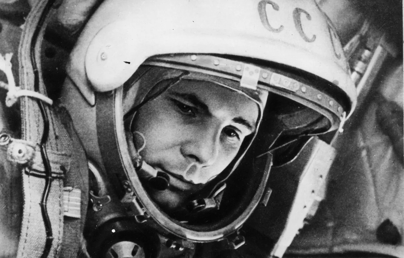 Фото обои ссср, Юрий Алексеевич Гагарин, первый космонавт