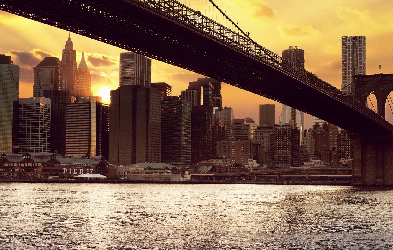 Фото обои солнце, закат, здания, нью-йорк, new york, бруклинский мост, brooklyn bridge