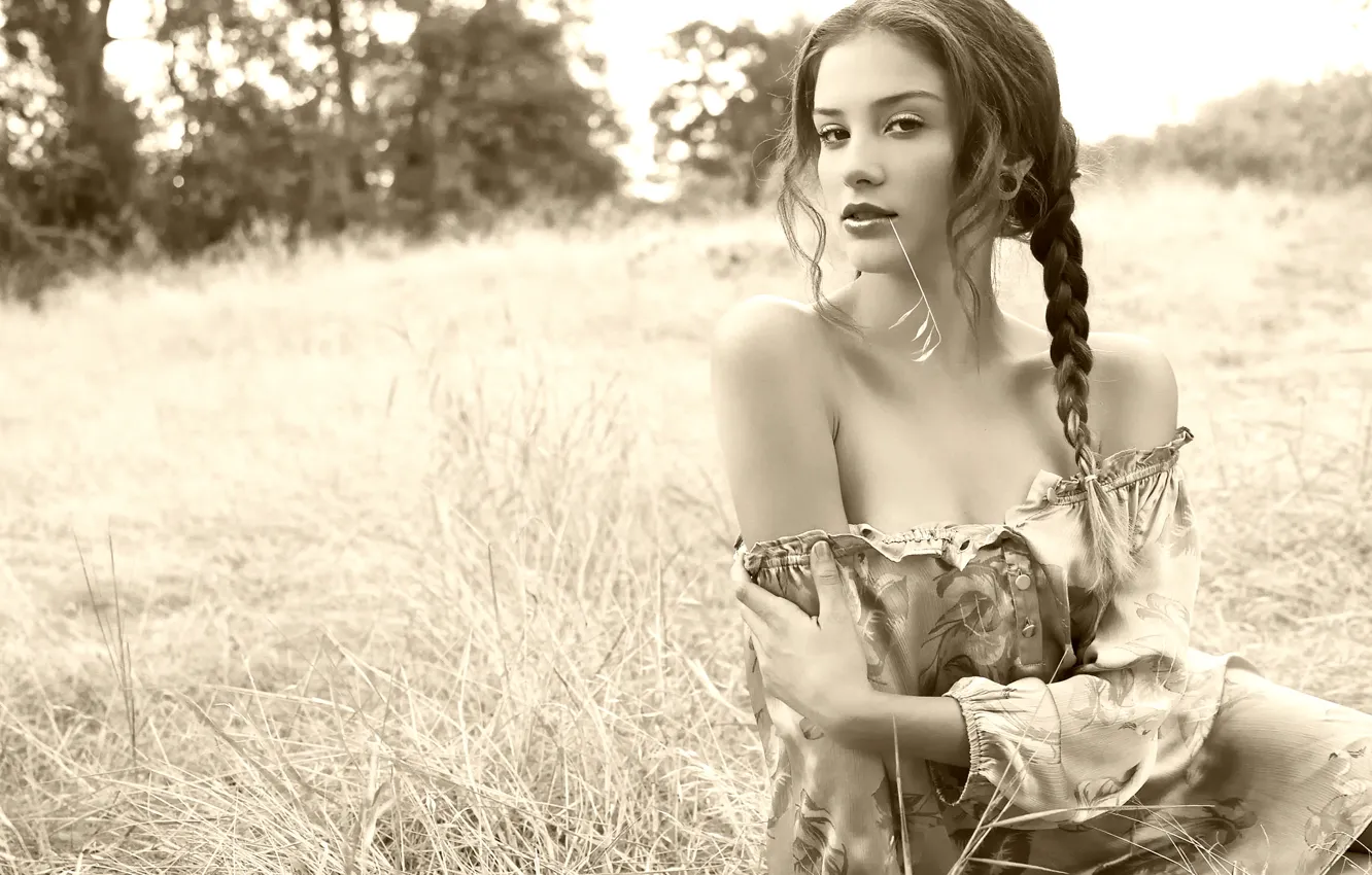 Фото обои взгляд, фото, портрет, плечи