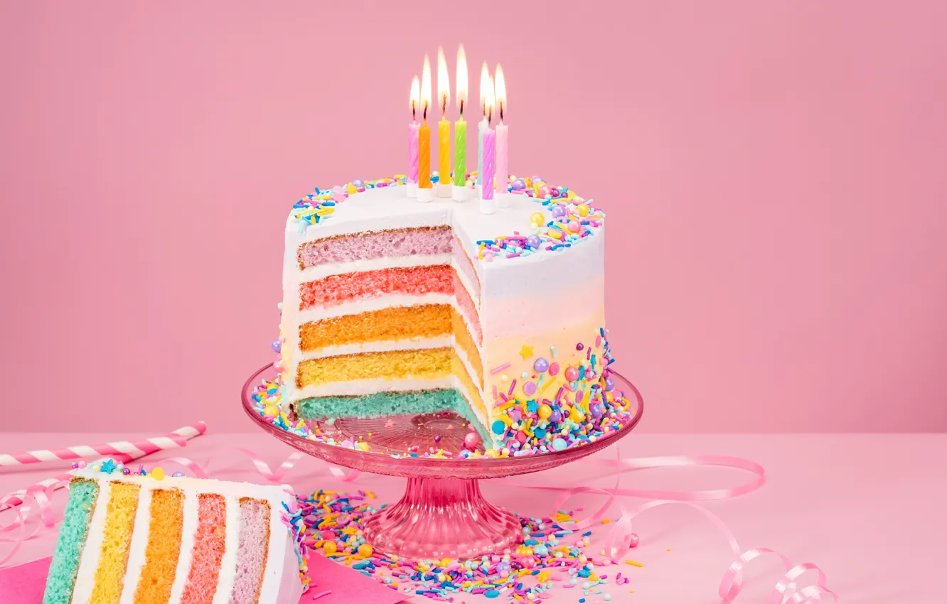 Фото обои огни, фон, розовый, день рождения, праздник, сладость, свечи, конфеты