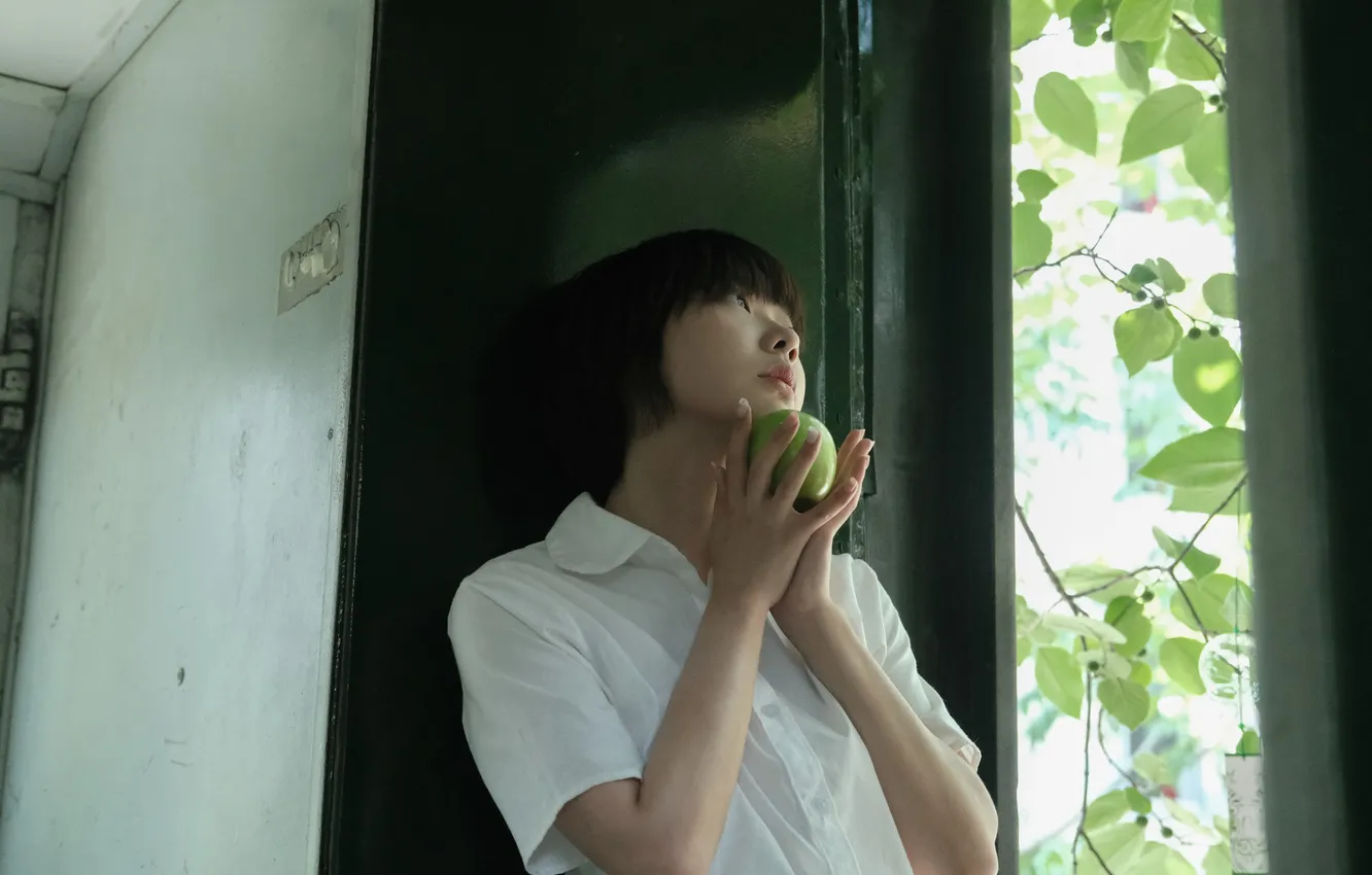 Фото обои Apple, Beautiful, Asian, Model, Green Apple, Woman, Cute, Pretty