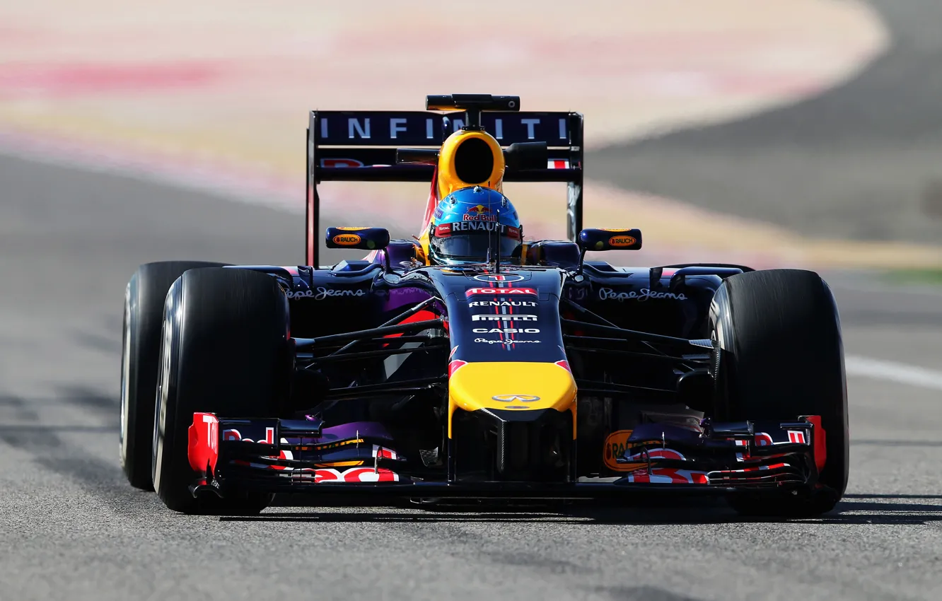 Фото обои Фон, Formula 1, Red Bull, Vettel