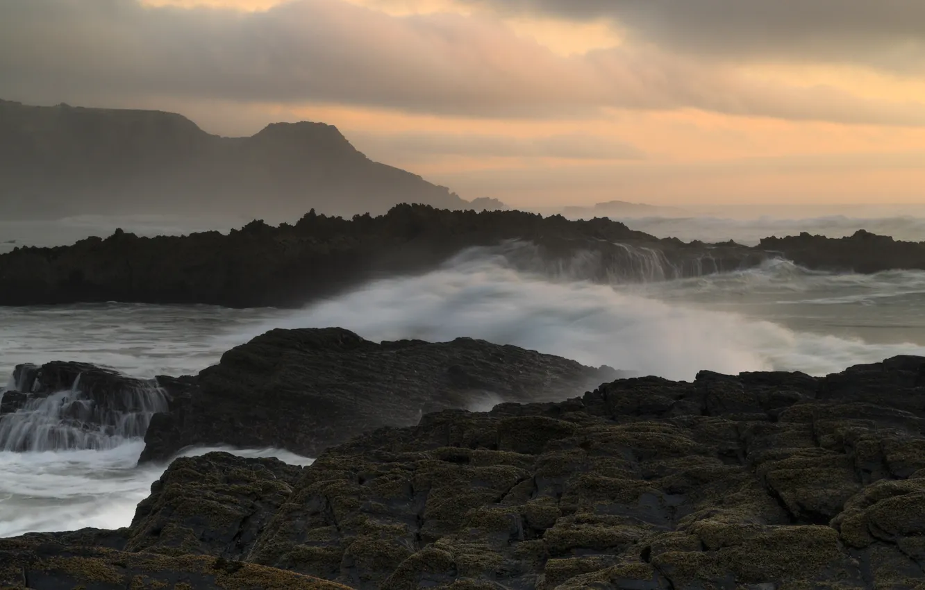Фото обои waves, ocean, sunset, clouds, rocks