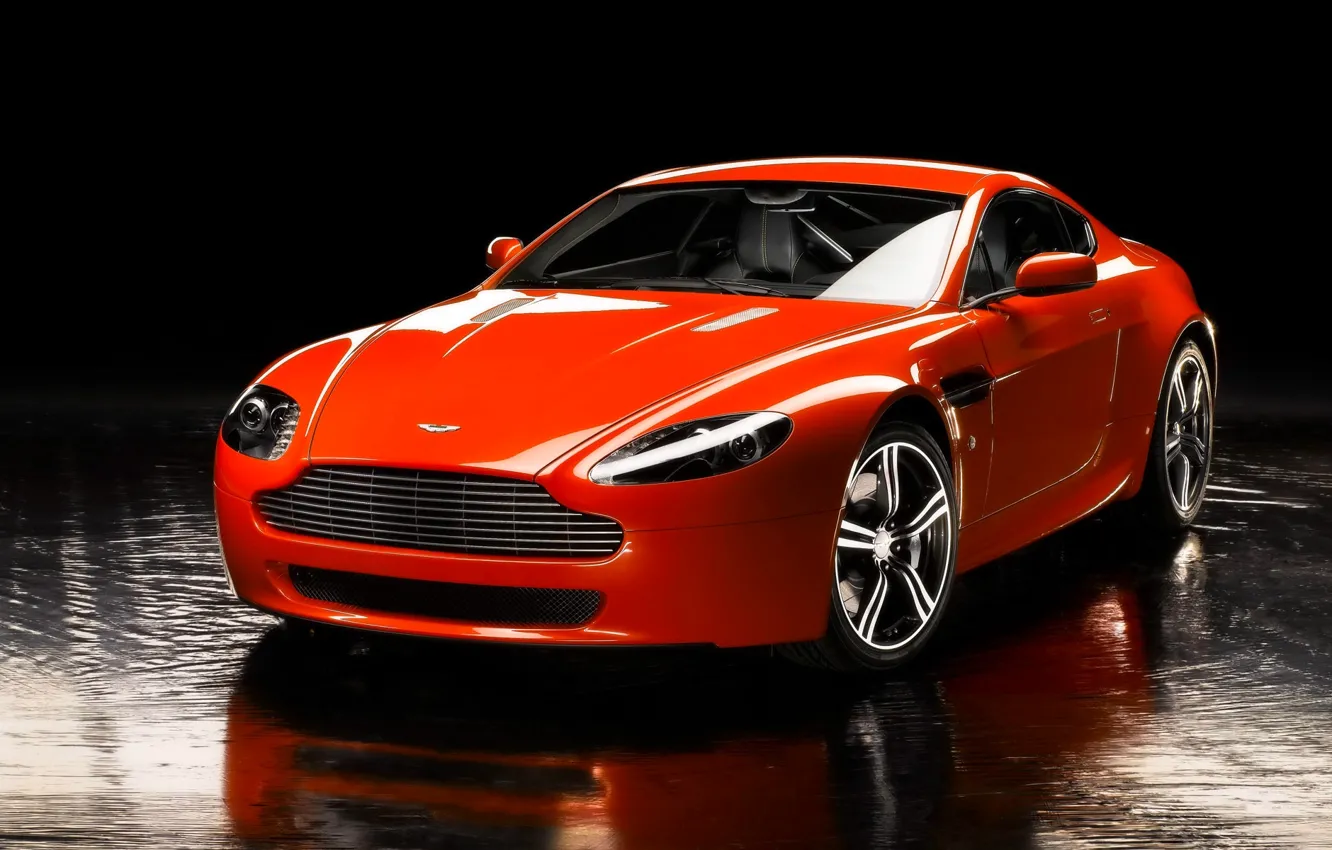 Фото обои Aston Martin, Отражение, Vantage, Машина, Оранжевый, Передок, Спорткар