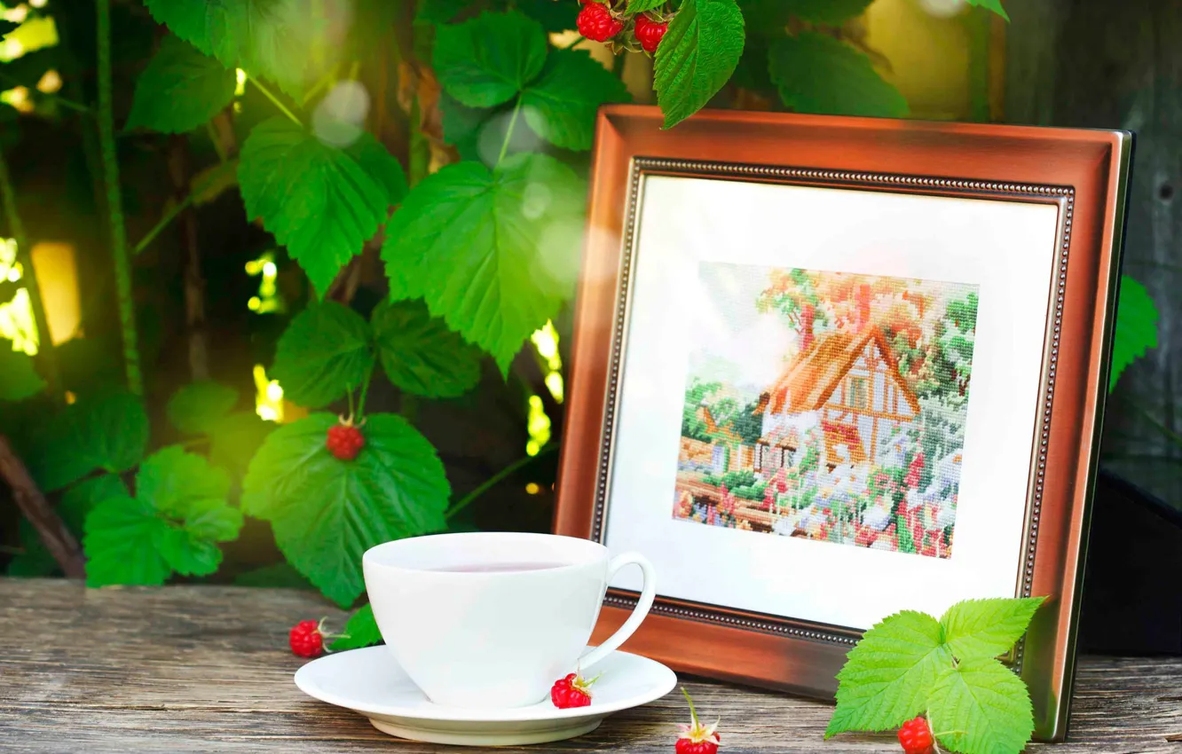 Фото обои листья, ветки, ягоды, малина, картина, чашка, доска, вышивка
