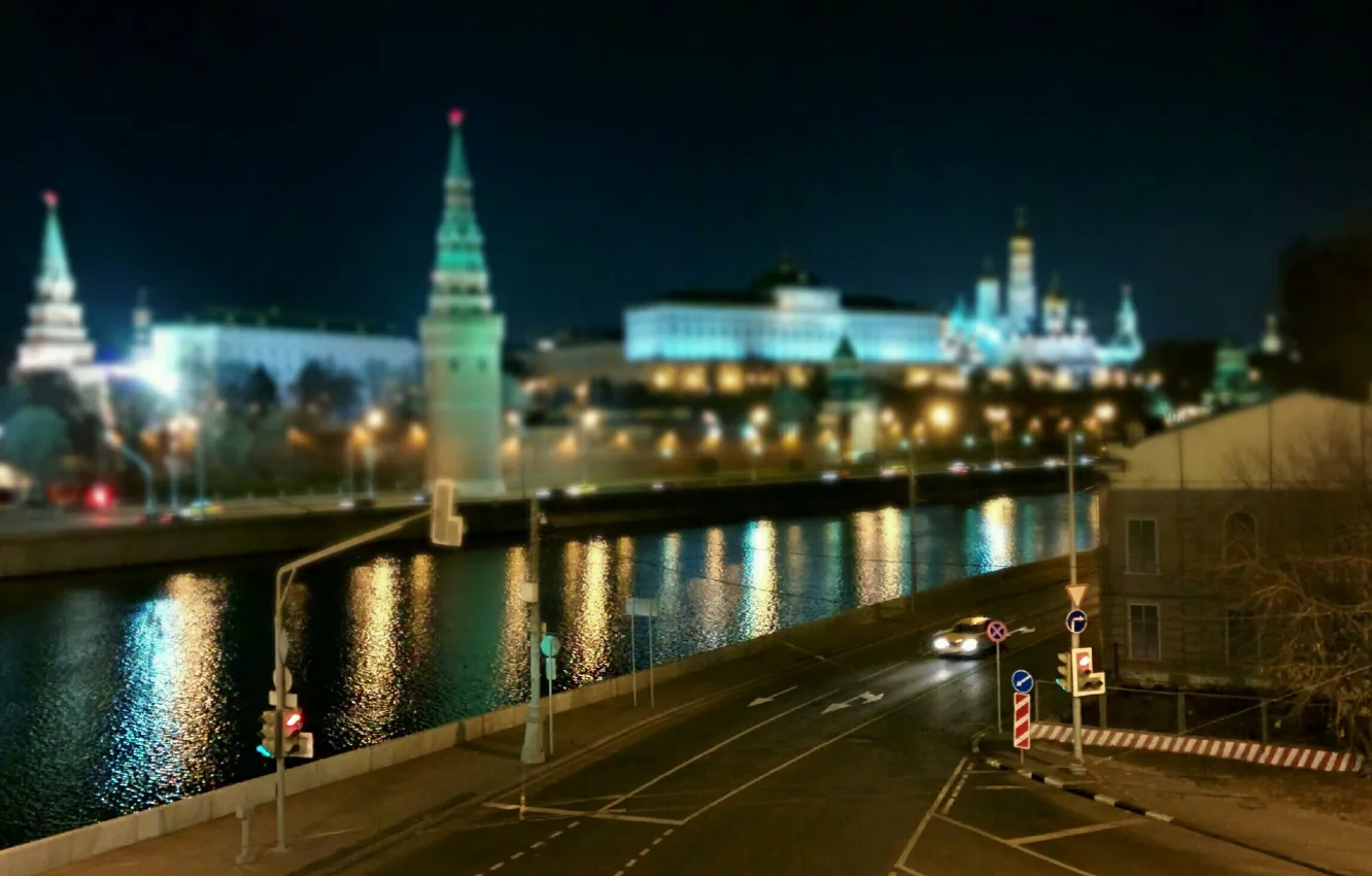 Фото обои Ночь, Москва, Кремль, Tilt Shift