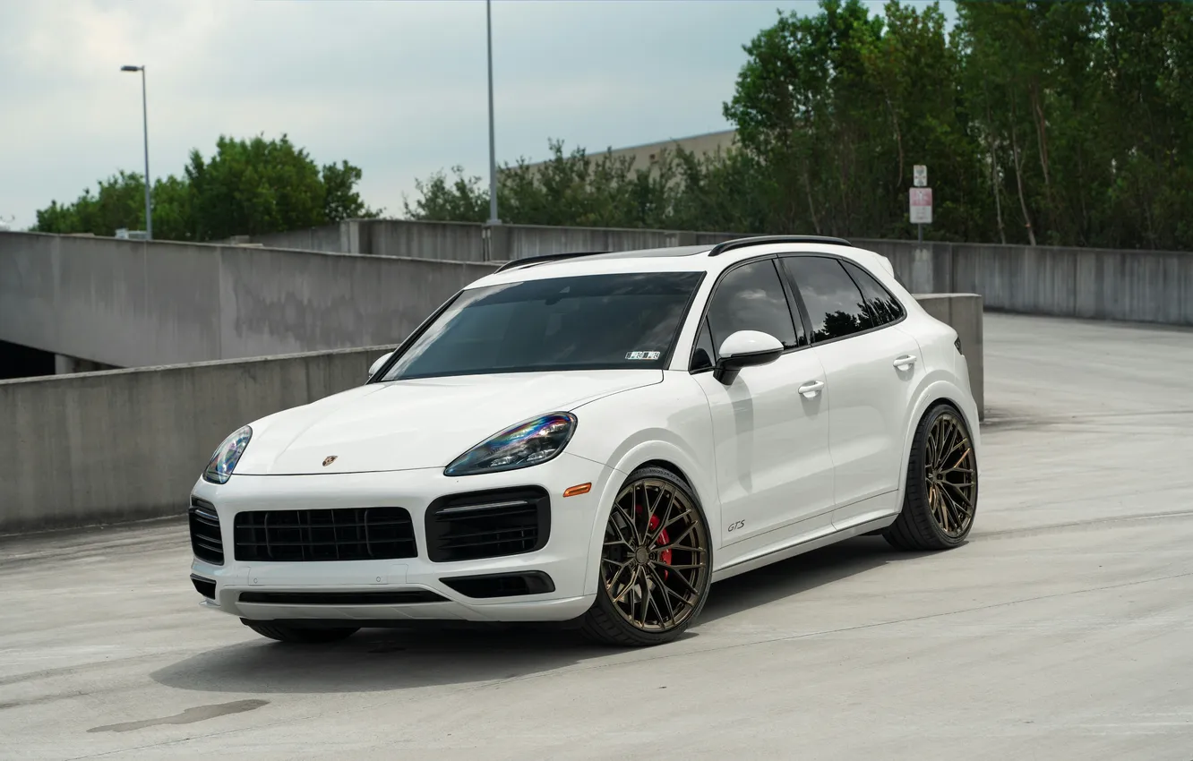 Фото обои Porsche, White, Parking, ANRKY Wheels, Cayenne Coupe, Porsche Cayenne Coupe