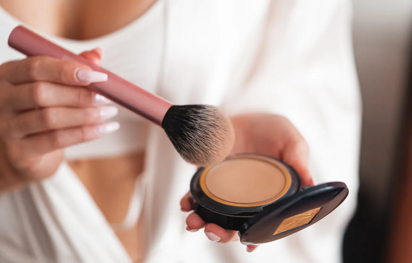 Фото обои woman, brush, makeup
