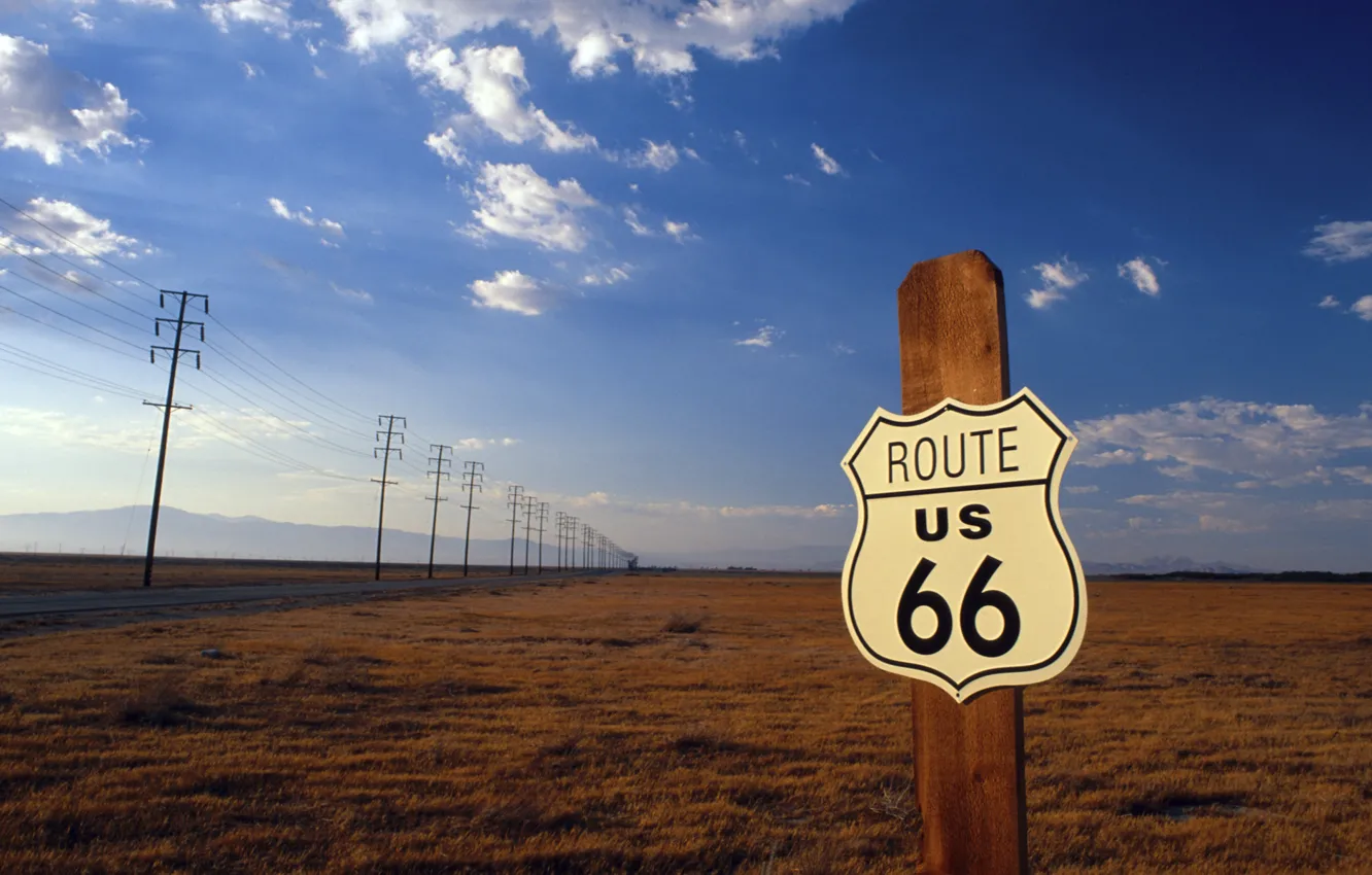 Фото обои дорога, поле, небо, пейзаж, горы, дорожный знак, Route 66