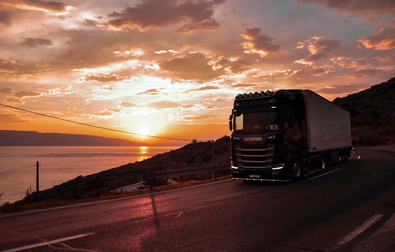 Фото обои Clouds, Landscape, Water, Street, Truck, Scania, Sea, Sun Goes Down