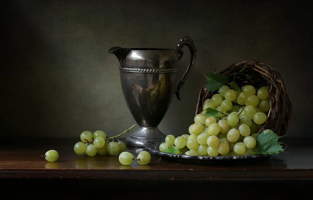 Фото обои стиль, виноград, кувшин, натюрморт, корзинка, гроздья