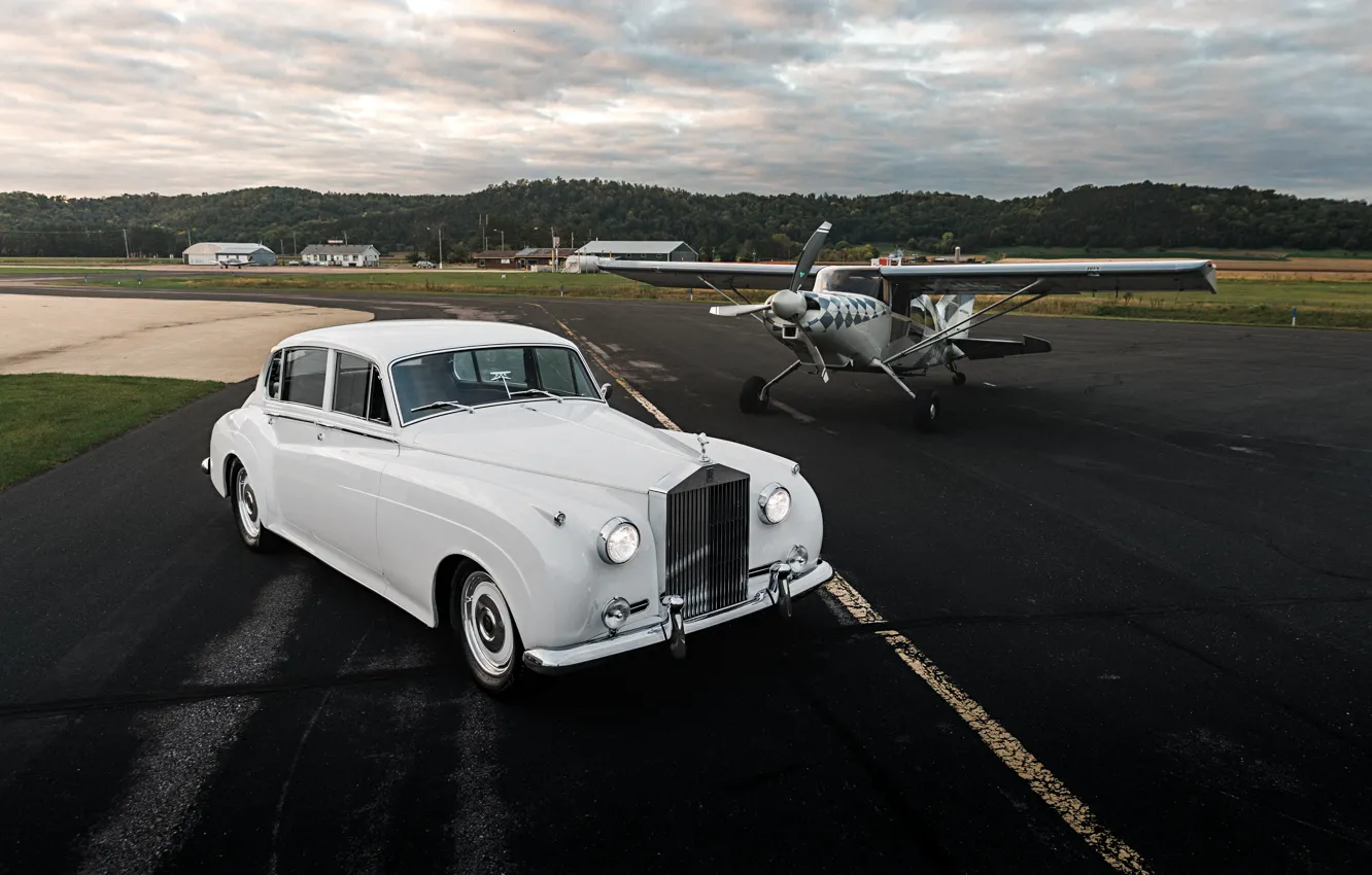 Фото обои car, Rolls-Royce, plane, 1961, Ringbrothers, Silver Cloud, Rolls-Royce Silver Cloud II, Rolls-Royce Silver Cloud II …