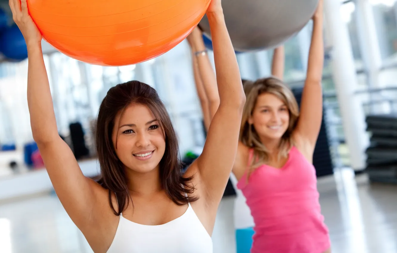 Фото обои gym, training, exercises, gym balls, ball women