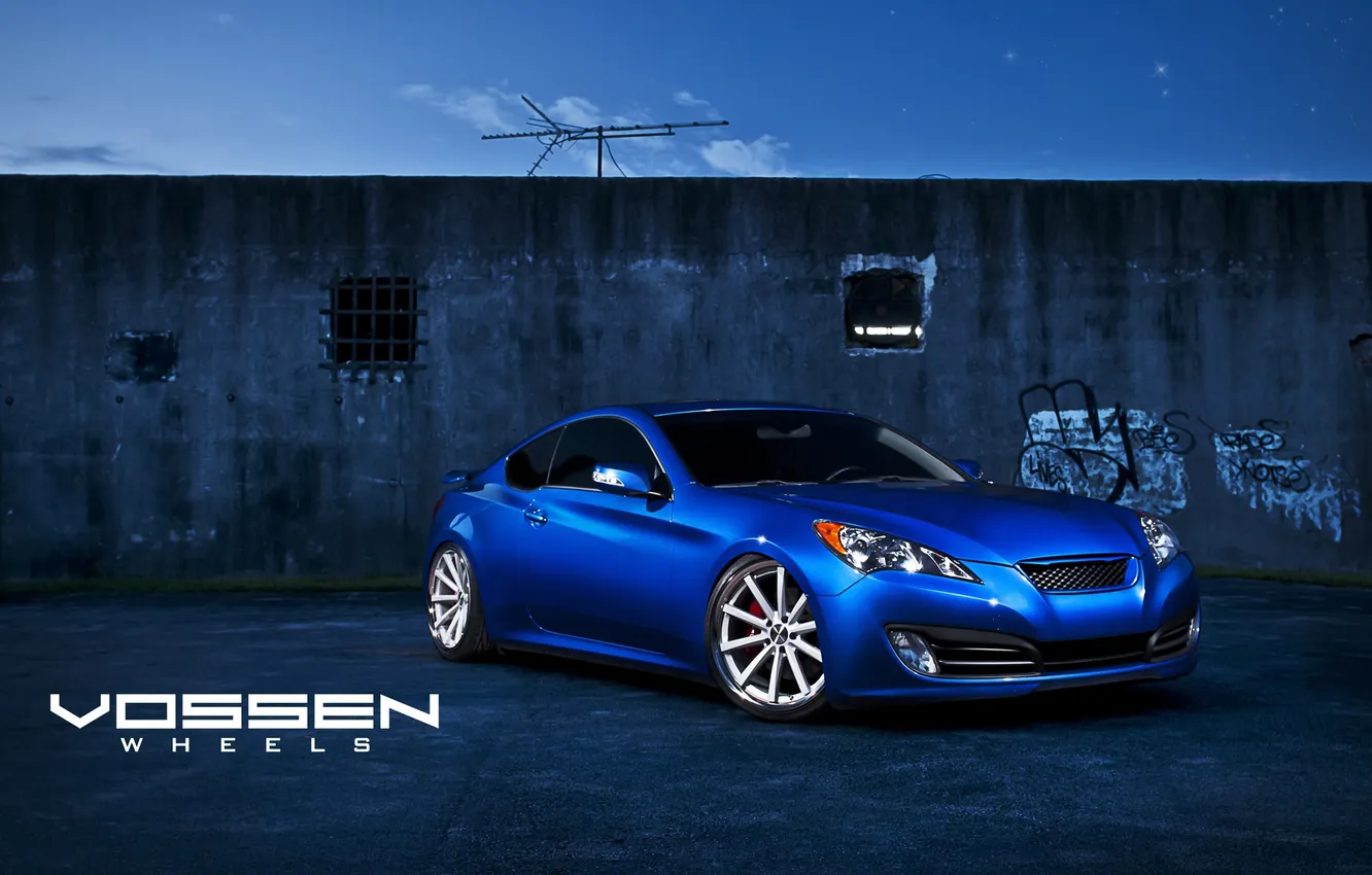 Фото обои синий, стена, антенна, Hyundai, blue, хёндай, Genesis, Vossen Wheels