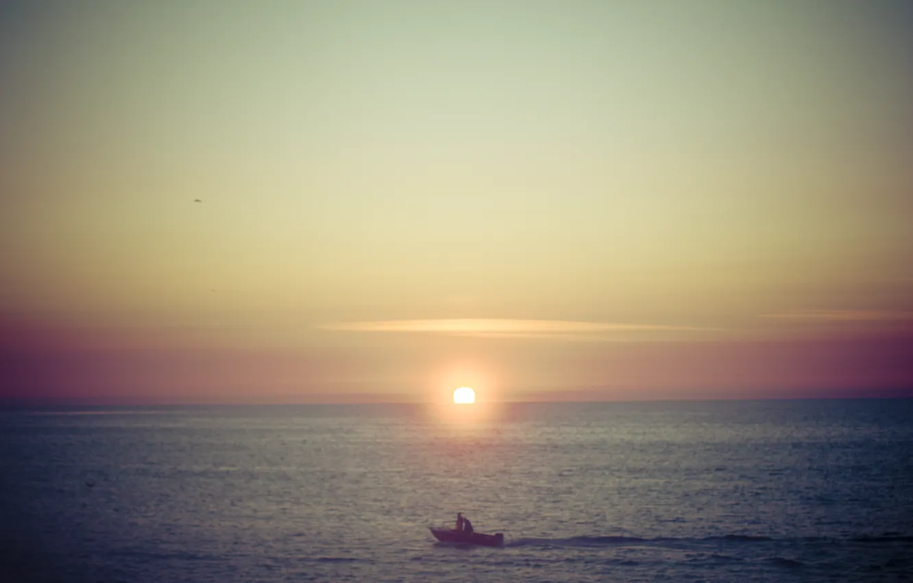 Фото обои море, закат, лодка, sea, sunset, красное небо, boat, red sky