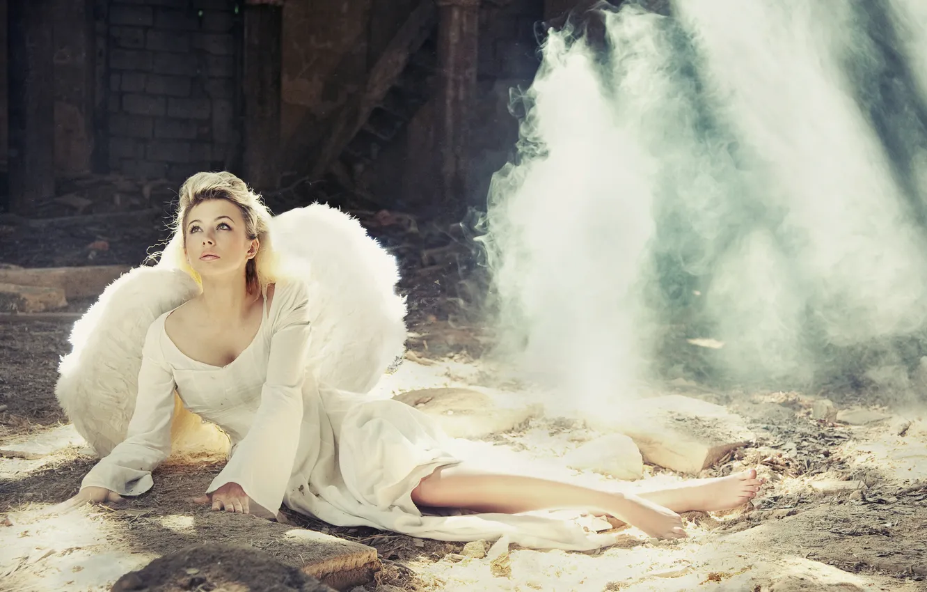Фото обои поза, туман, Девушка, крылья, ангел